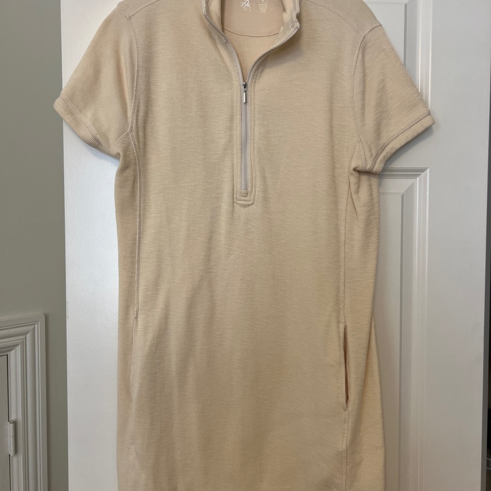 Half-Zip Short Sleeve Dress in Light Beige